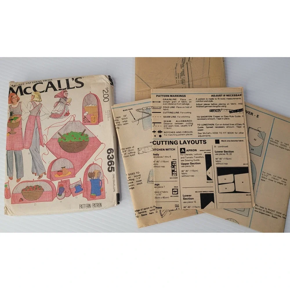 McCall's Sewing Pattern 6365 Vintage Kitchen Accessories Apron 1978 Uncut